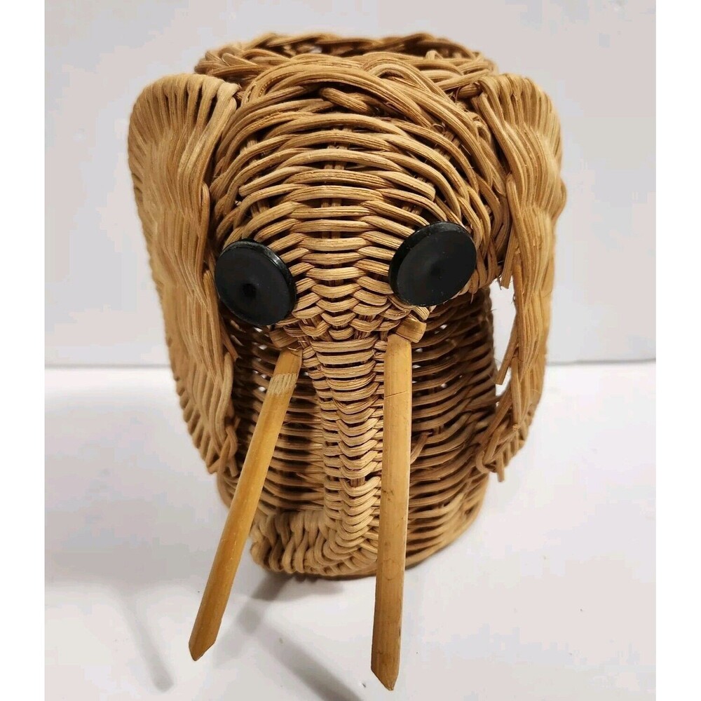 Broken Vintage Elephant Wicker Rattan Boho  Basket Planter Woven Animal Decor 1…